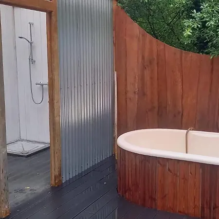 Casa vacanze Cozy Retreat Sleeps 2 With Hot Tub & Pets Ok *
